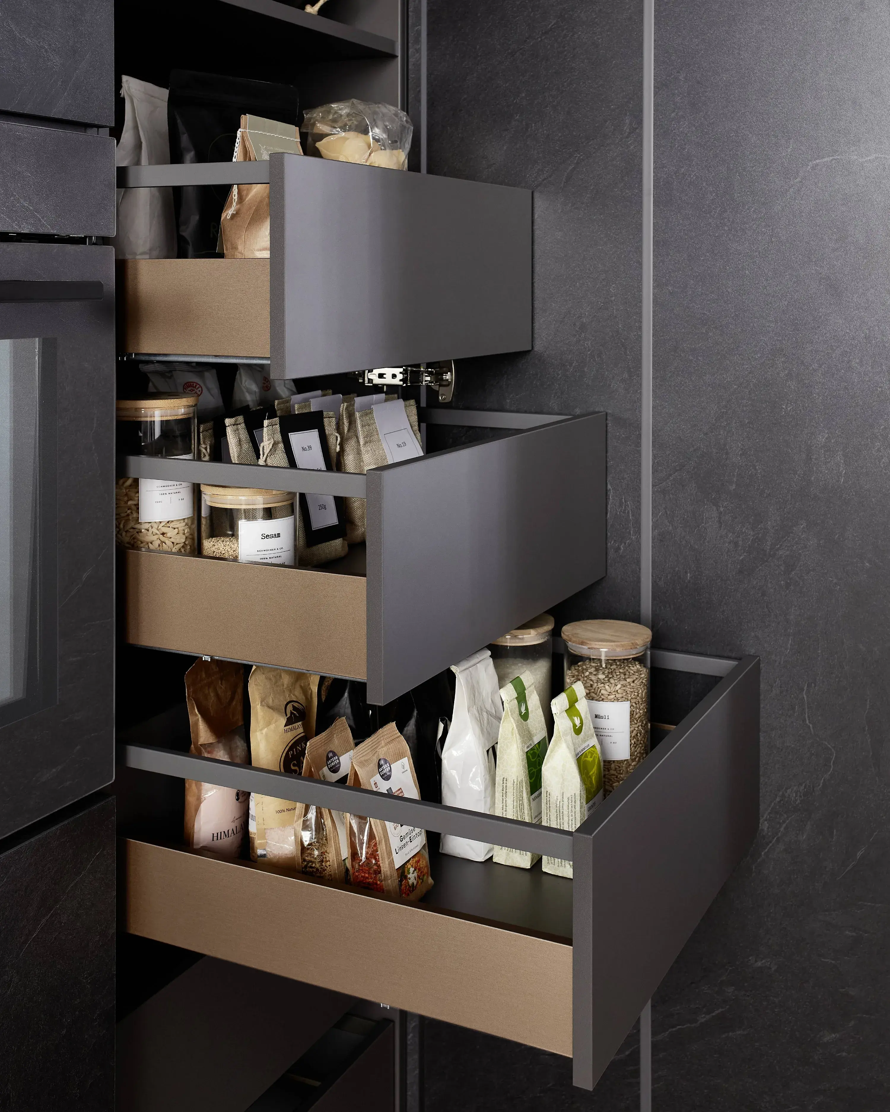 nobilia nBox Vorratsschrank mit Auszügen